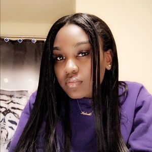 Meet your Posher, Leah